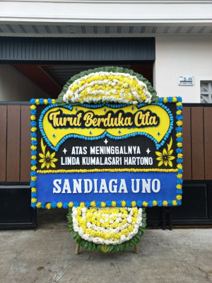 Papan Bunga Duka di Iring Mulyo